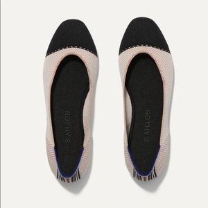 Rothy’s The Square Toe Classic Tuxedo Flats Sz 7.5